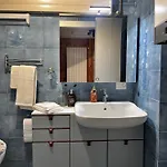 Apartmán Alfa House In *