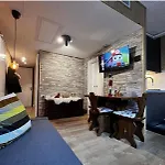 Alfa House In * Aprica